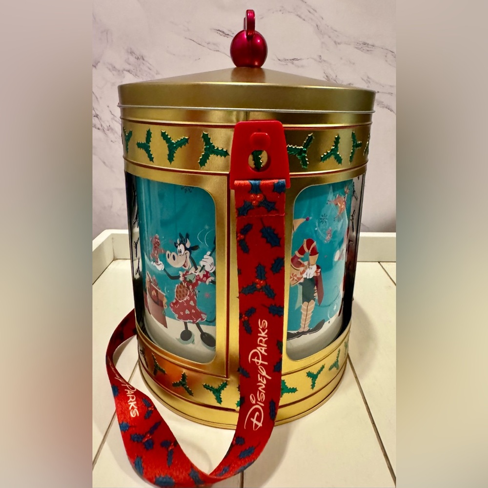 Musical Popcorn Bucket! 2023 Christmas Walt Disney World Parks
